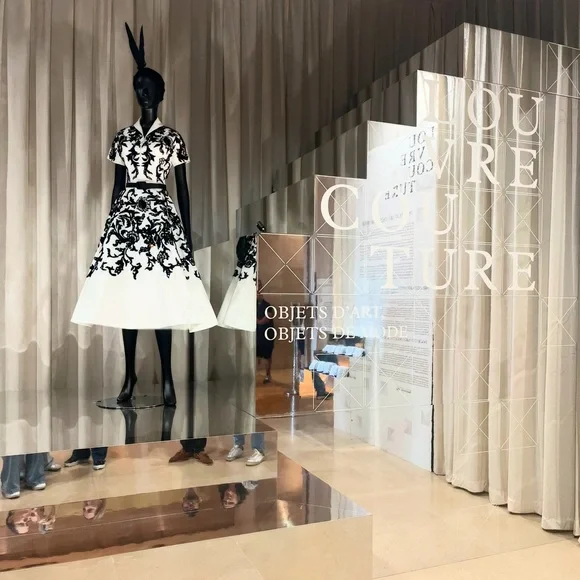 Stephanieluxe - Picture 4 of 13